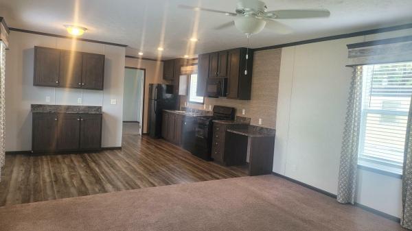 Photo 1 of 2 of home located at 1001 Mayflower Road #83 South Bend, IN 46619