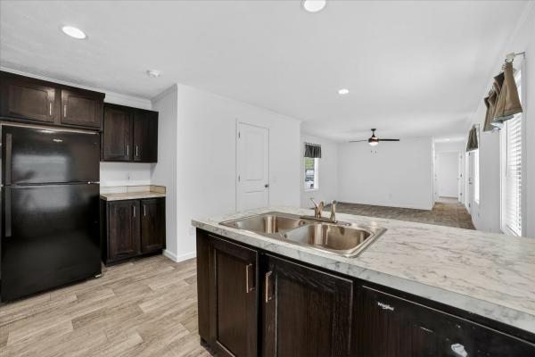 2026 Eastland Concepts- 14682A (Cavco) 16 550EC14682A  Home