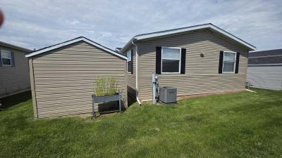 Photo 4 of 40 of home located at 13450 Pear St Carleton, MI 48117
