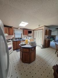 1998 New Moon Manufactured Home