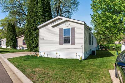 Photo 2 of 30 of home located at 10218 Taylor St NE Blaine, MN 55434