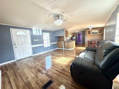 Photo 3 of 15 of home located at 278 Vanclevesville Rd. Martinsburg, WV 25405