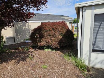 Photo 5 of 8 of home located at 11594 SW Royal Villa Drive Tigard, OR 97224