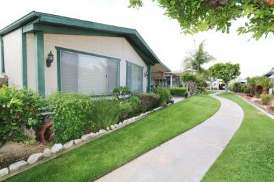 Photo 4 of 51 of home located at 1351 Silver Lake Pl # 92 Brea, CA 92821