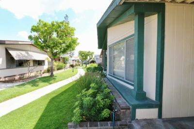 Photo 5 of 51 of home located at 1351 Silver Lake Pl # 92 Brea, CA 92821