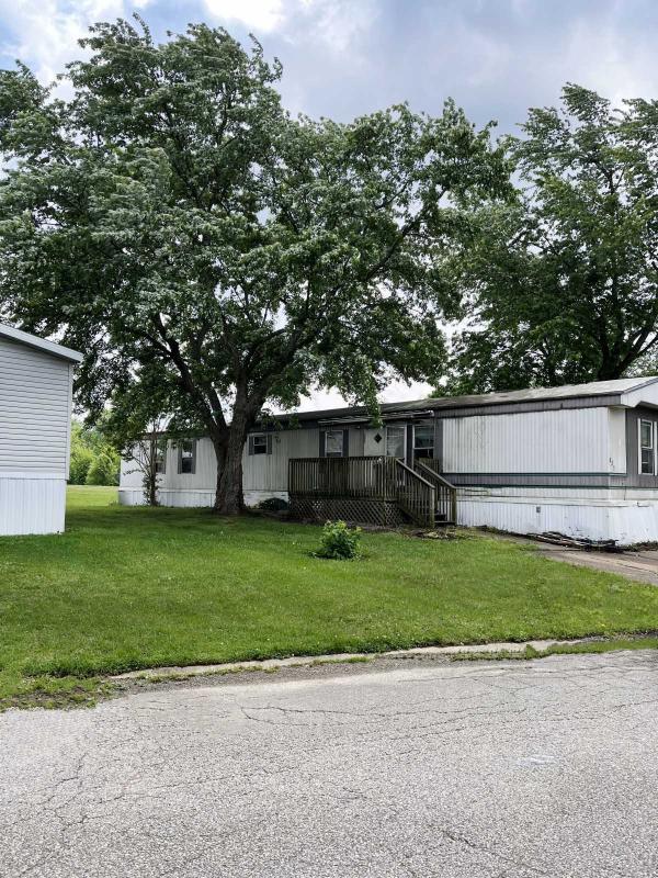 Photo 1 of 1 of home located at 823 Birkshire Chandler, IN 47610
