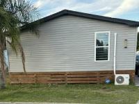 1990 SUNS Manufactured Home