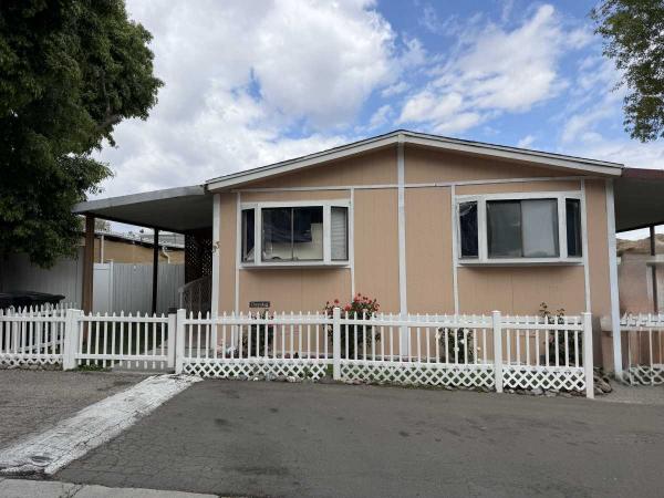 1985  Mobile Home For Sale