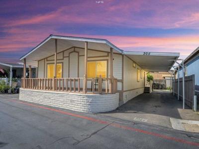 Photo 2 of 9 of home located at 205 Duchess Lane Santa Ana, CA 92704