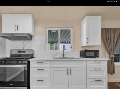 Photo 4 of 9 of home located at 205 Duchess Lane Santa Ana, CA 92704