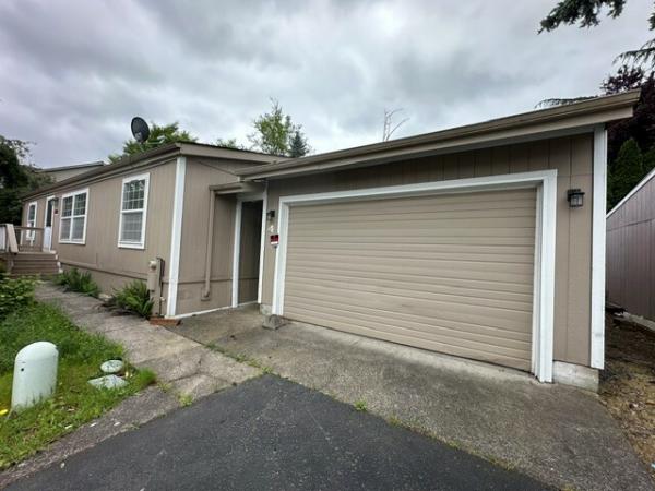 1993 Fleetwood  Mobile Home For Sale