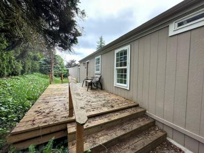 Photo 5 of 14 of home located at 1819 SE Orient Sp. #4 Gresham, OR 97080
