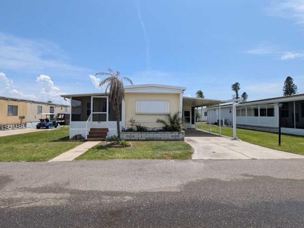 Photo 1 of 2 of home located at 4112 Honolulu Dr Ruskin, FL 33570