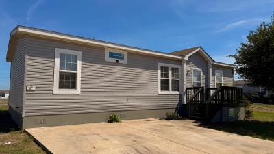 Mobile Home at 7151 Woodlake Pkwy #087 San Antonio, TX 78218