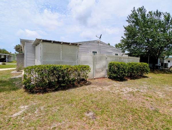1990 Fleetwood Mobile Home