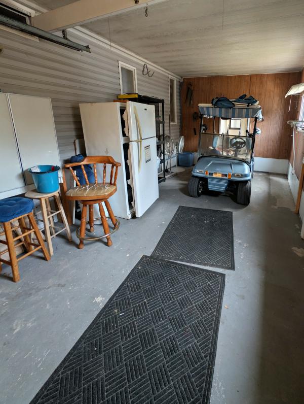 1990 Fleetwood Mobile Home