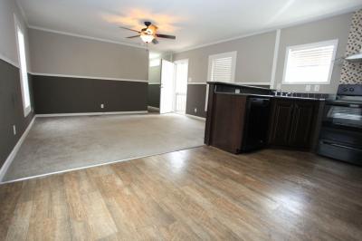 Mobile Home at 500 S Chaffee Rd Lot #28 Jacksonville, FL 32221