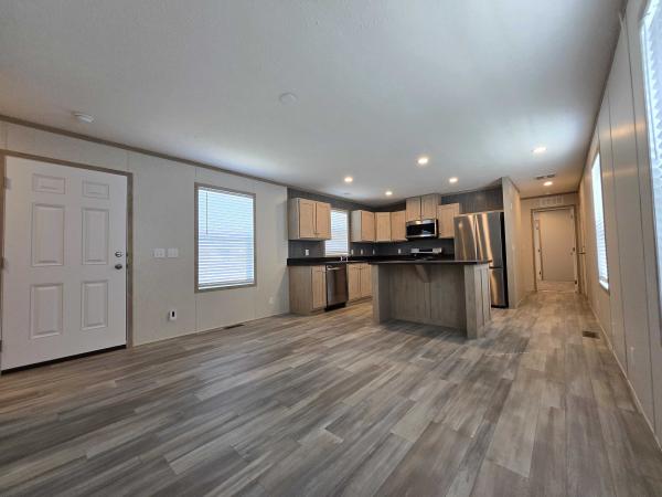 2025 Clayton-Wakarusa Mobile Home