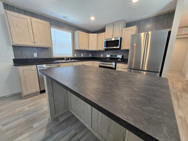 2025 Clayton-Wakarusa Mobile Home