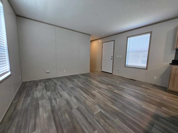 2025 Clayton-Wakarusa Mobile Home
