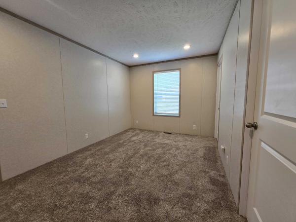 2025 Clayton-Wakarusa Mobile Home
