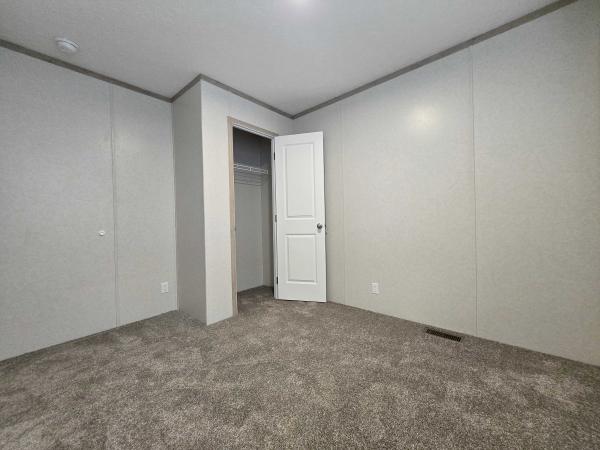 2025 Clayton-Wakarusa Mobile Home