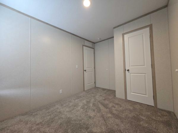 2025 Clayton-Wakarusa Mobile Home