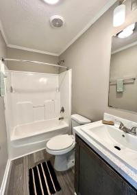 2021 Clayton Homes Inc Community Series Mobile Home