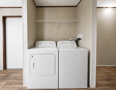 Mobile Home at 4095 Geranium Lane #712 Traverse City, MI 49685