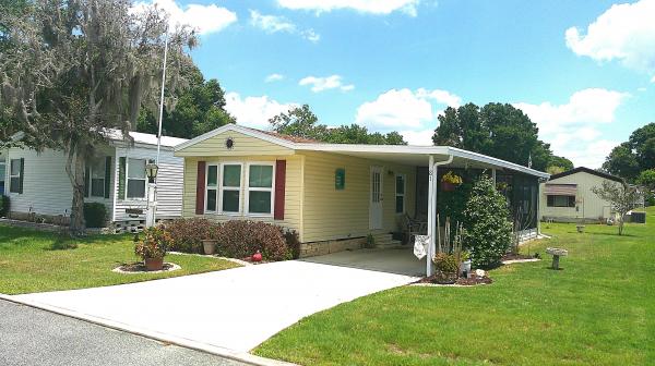 Photo 1 of 2 of home located at 7116 Harbor View Drive Lot 81 Leesburg, FL 34788