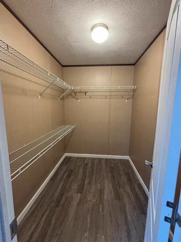 2015 CMH MANUFACTURING INC 35XTM18803GH15 Mobile Home