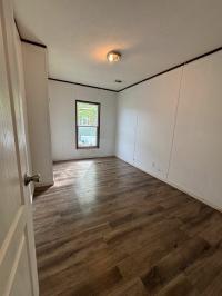 2015 CMH MANUFACTURING INC 35XTM18803GH15 Mobile Home