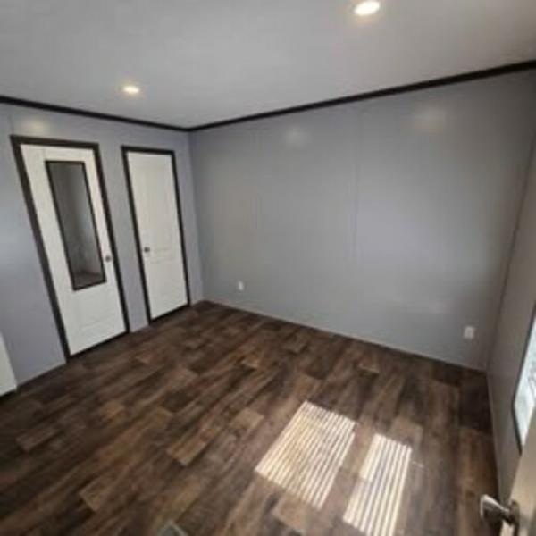2021 Hamilton  Home