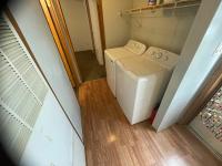 2000 MHE Mobile Home