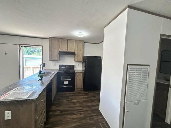 2019 22BRX16361AH19  Home