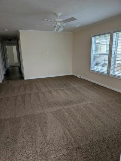 Photo 2 of 8 of home located at 52520 Chestnut Ct. Chesterfield, MI 48051