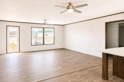 Photo 4 of 5 of home located at 193 Oak Run College Station, TX 77845