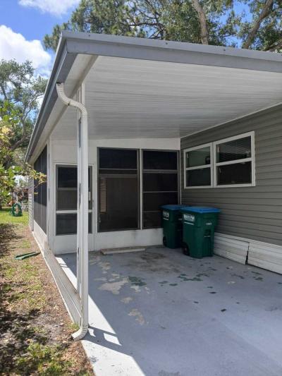 Photo 3 of 19 of home located at 9925 Ulmerton Rd., #147 Largo, FL 33771