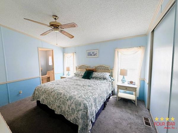 1990 SKYL  Home