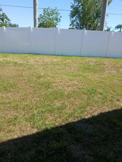 Photo 5 of 28 of home located at 435 16th Ave. S. E. Lot 581 Largo, FL 33771