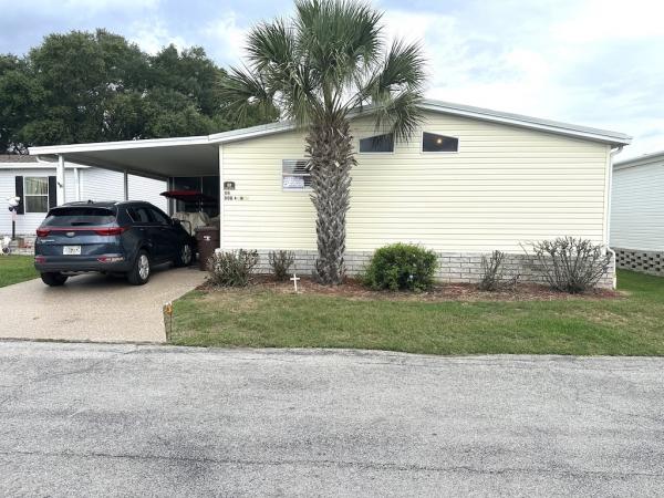 Photo 1 of 2 of home located at 88 Lake Pointe Dr. Mulberry, FL 33860