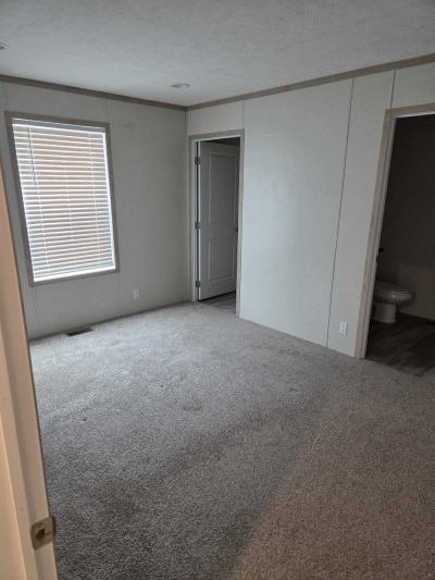 Photo 4 of 7 of home located at 5330 N. 16th #25 Omaha, NE 68110