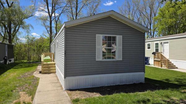 2002 Skyline Mobile Home For Sale