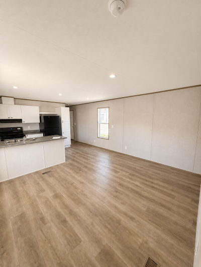 Photo 3 of 7 of home located at 833 E Duke St. #65 Vermillion, SD 57069