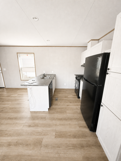 Photo 2 of 7 of home located at 833 E Duke St. #65 Vermillion, SD 57069