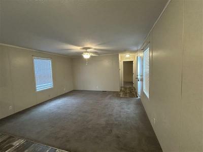 Photo 4 of 10 of home located at 6936 N. 107th Ct #255 Omaha, NE 68142