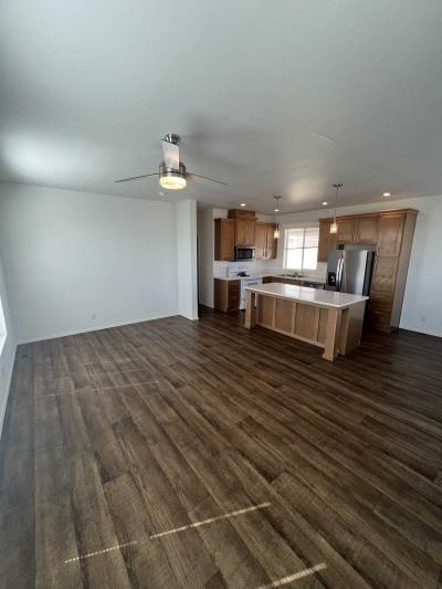 Photo 4 of 16 of home located at 3555 S. Pacific Hwy Medford, OR 97501