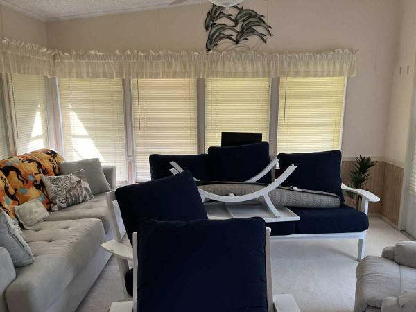 1992 Homes of Merit Lifestages Manufactured Home