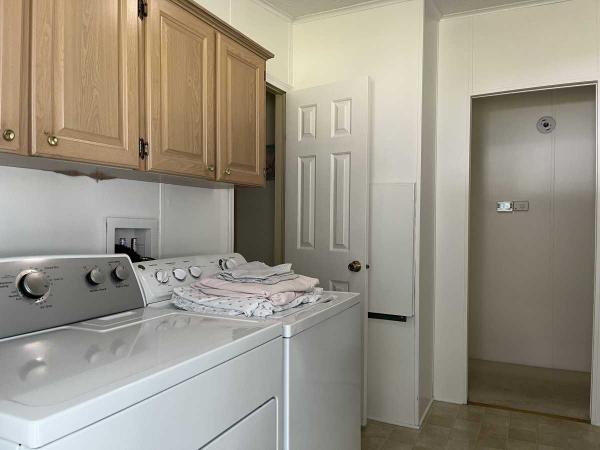 1992 Homes of Merit Lifestages Manufactured Home