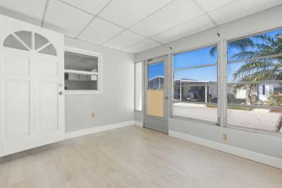 Photo 4 of 8 of home located at 2505 E Bay Dr #88 Largo, FL 33771